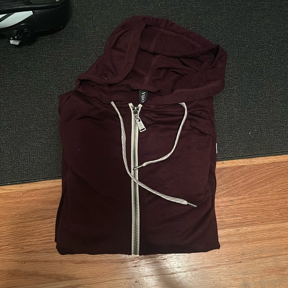Vuori Halo Performance Hoodie